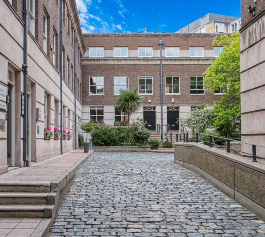 1 coldbath square